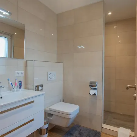 酒店 M-a-s-hotel 3*