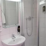 M-a-s-hotel 3*